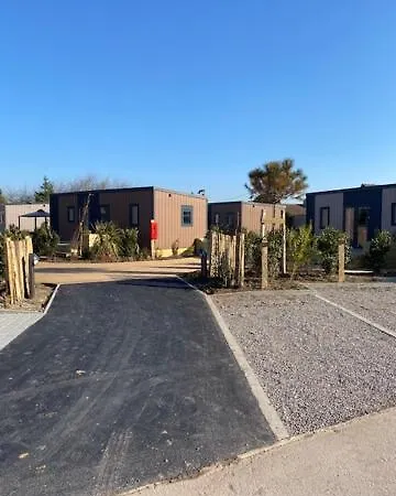 De La Кемпинг 3*